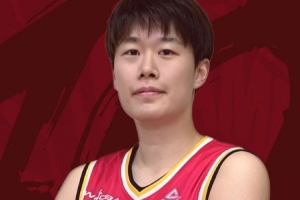 官宣:张芷婷加盟山西女篮 进一步补强内线实力 官宣:张芷婷加盟山西女篮 进一步补强内线实力